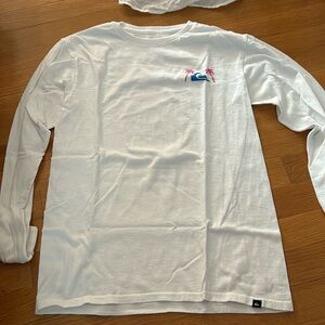 Quicksilver long sleeve shirt